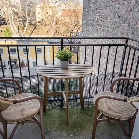 Bpr Blue Paradise With A/c Apartamento